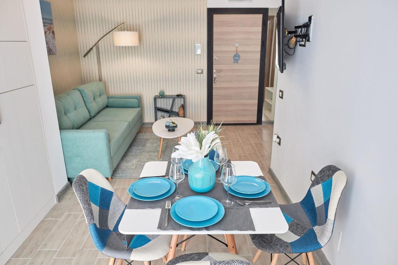Năvodari Summer Studio Spa N Pools Beach Resort מראה חיצוני תמונה