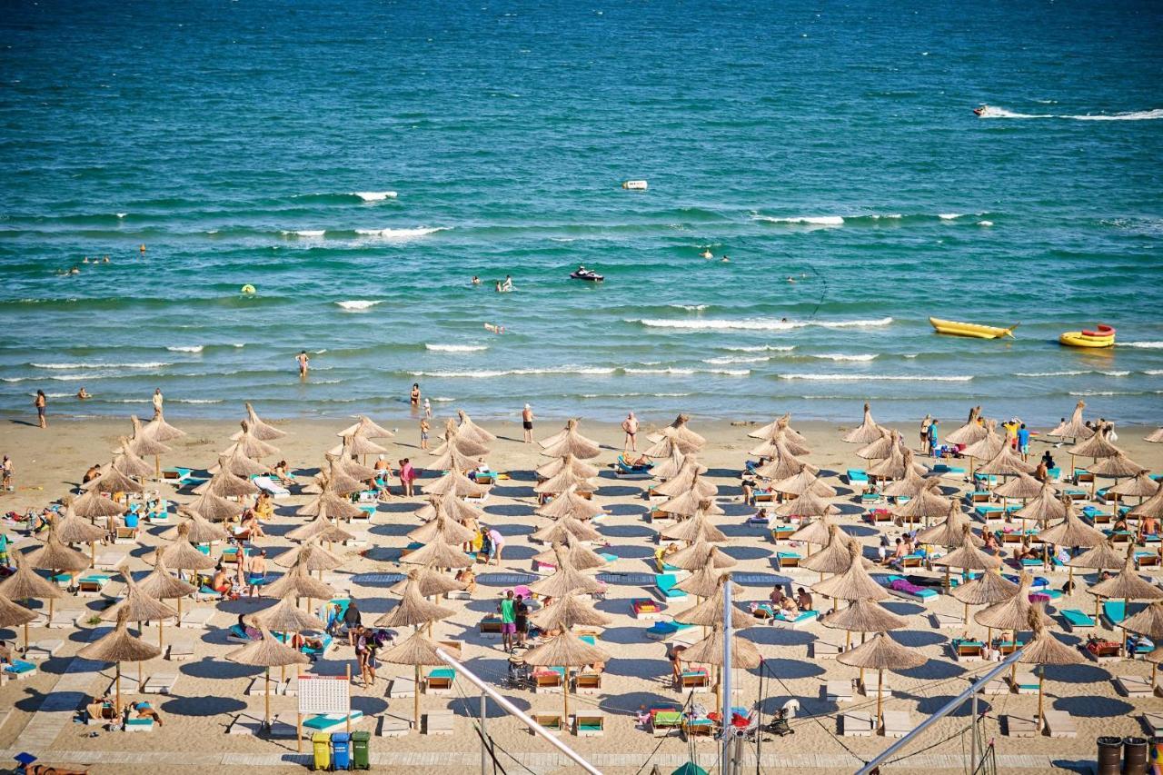 Năvodari Summer Studio Spa N Pools Beach Resort מראה חיצוני תמונה